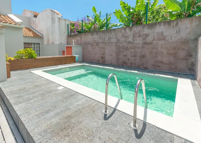 Atlantic Sao Paulo - Nature In The Ponta Delgada